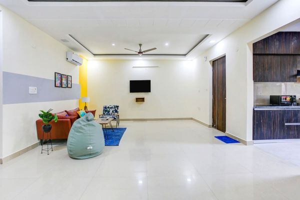 Living Area - Studio 21 GSA58 Apartment in Sohna Road, Gurgaon