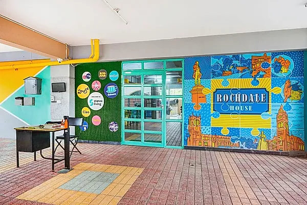 PG in Narsingi with Common Area