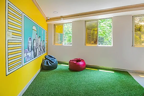 PG in Nungambakkam with Common Area