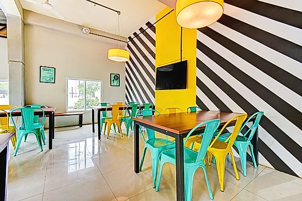 PG in Wagholi with Dining Area