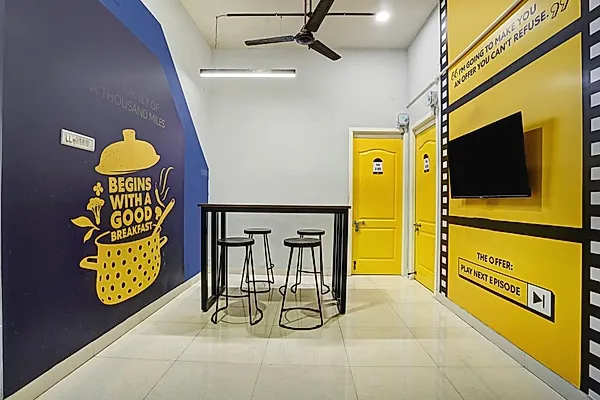 PG in Porur with Common Area