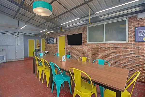 PG in Kumaraswamy Layout with Dining Area