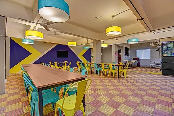 PG in Vadgaon with Dining Area
