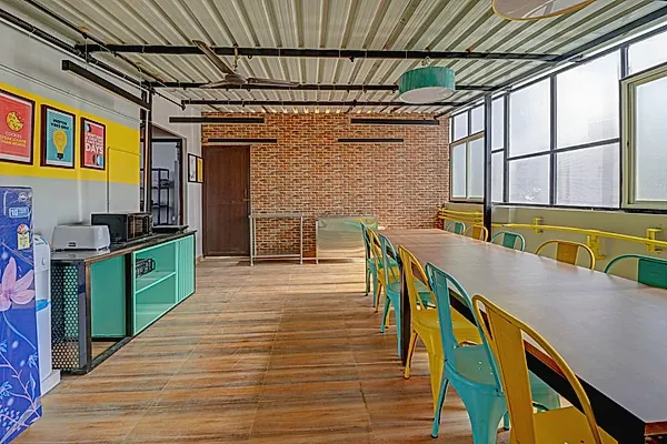 PG in Rajarajeshwari Nagar with Dining Area