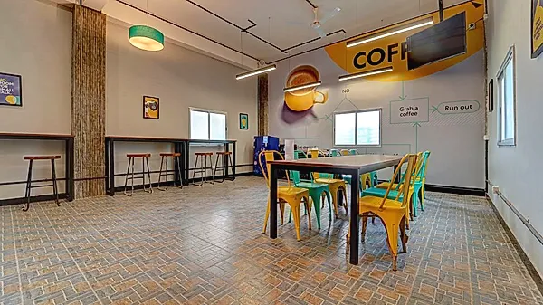 PG in Avinashi Road with Common Area