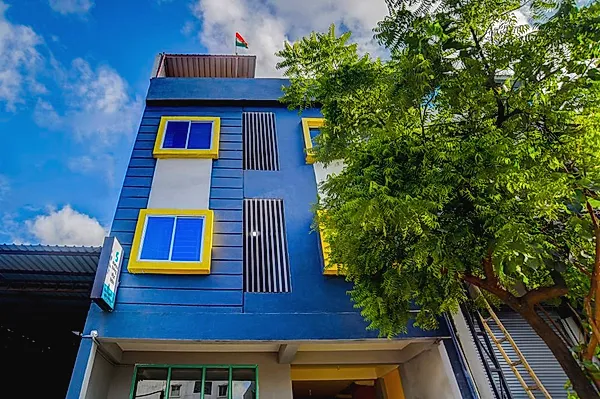 PG in Bhanwar Kua Facade
