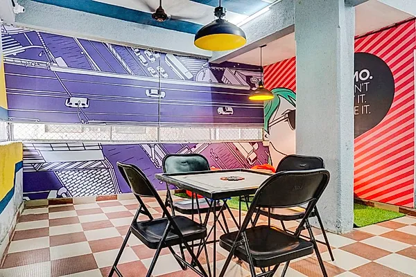 PG in Karve Nagar with Common Area