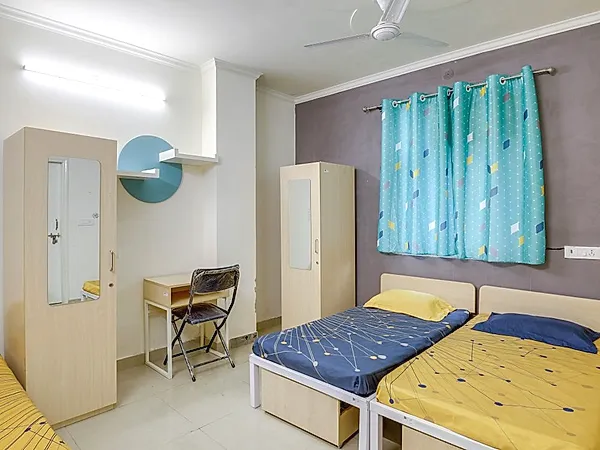 PG in Laxmi Nagar