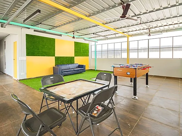 PG in Whitefield with Common Area