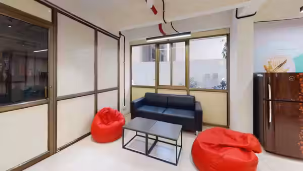 PG in Gota with Common Area