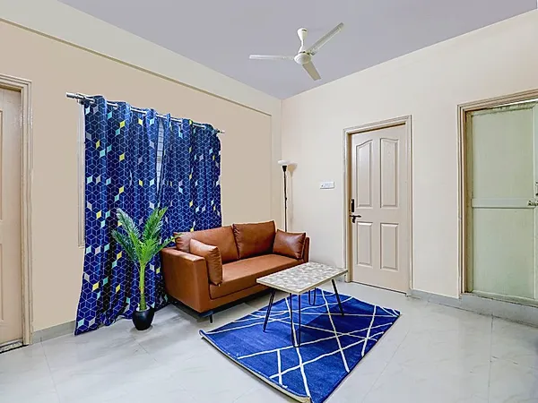 Apartment in BTM Layout with Living Area